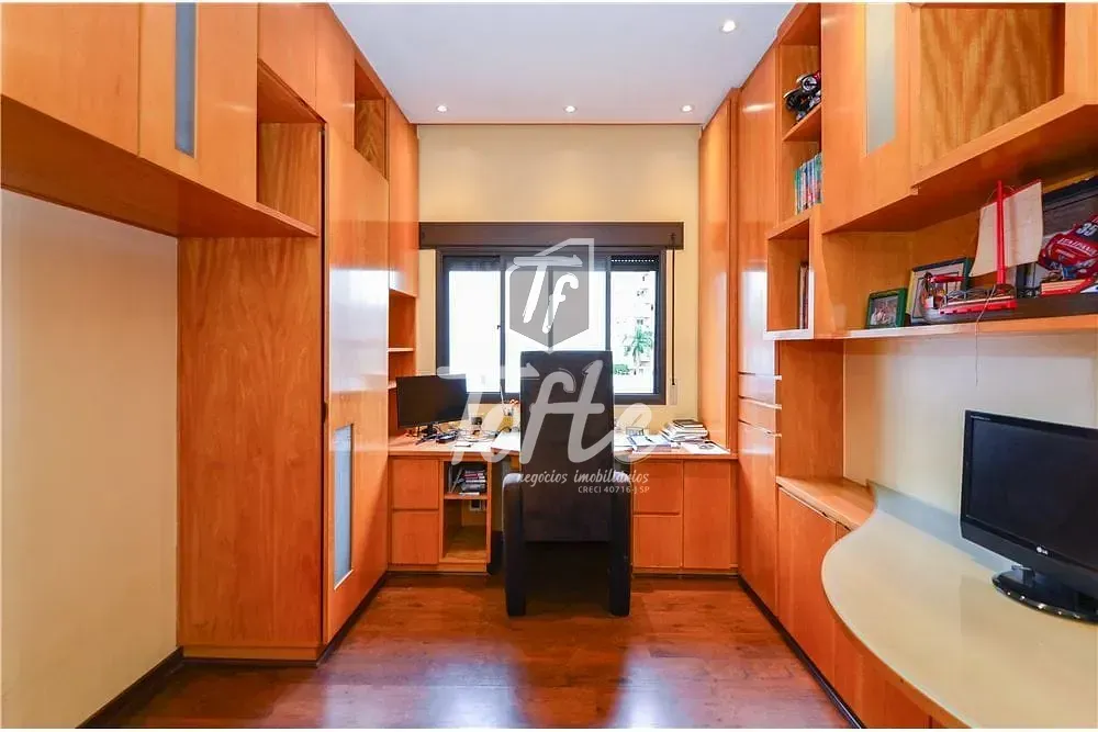 Apartamento, 4 quartos, 270 m² - Foto 2