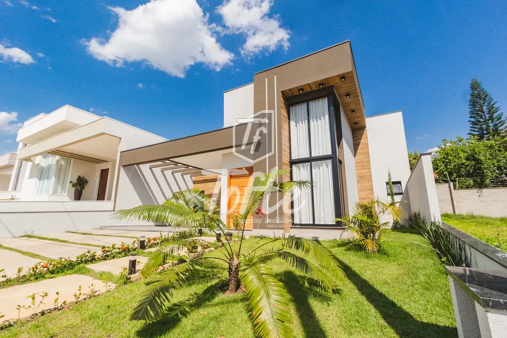 Casa, 3 quartos, 127 m² - Foto 1