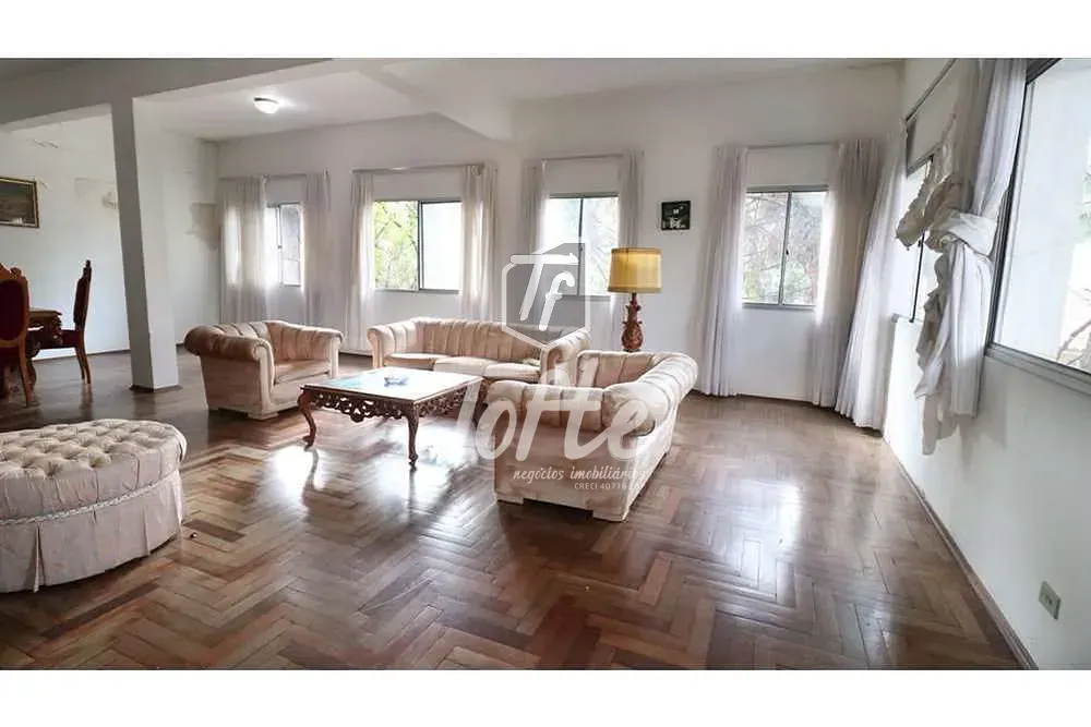 Casa, 3 quartos, 384 m² - Foto 1