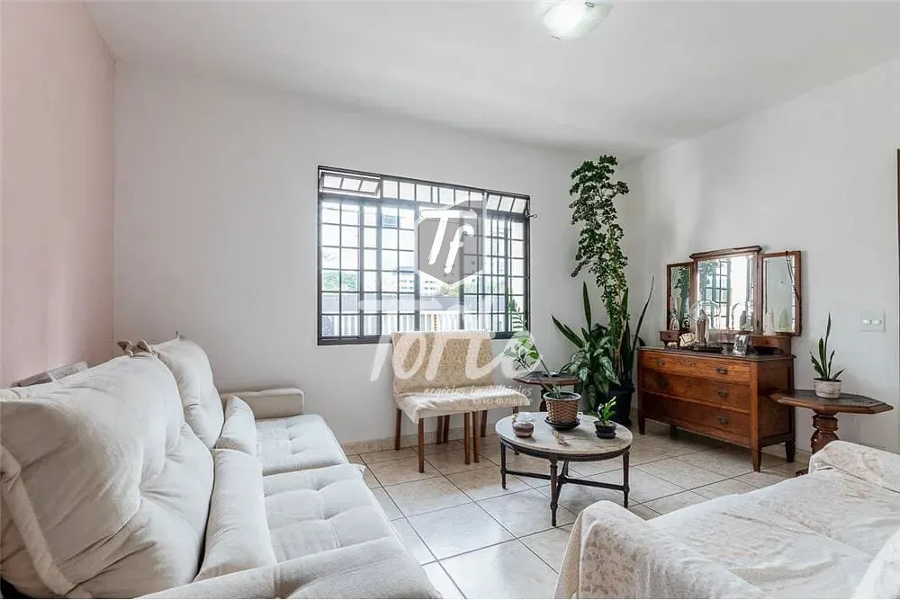 Casa, 3 quartos, 200 m² - Foto 1