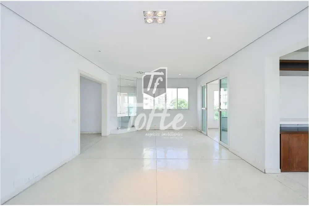 Apartamento, 3 quartos, 236 m² - Foto 1