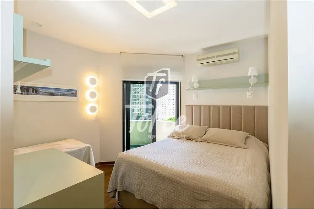 Apartamento, 3 quartos, 200 m² - Foto 4