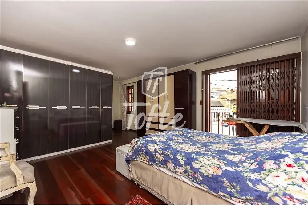Casa, 3 quartos, 219 m² - Foto 2