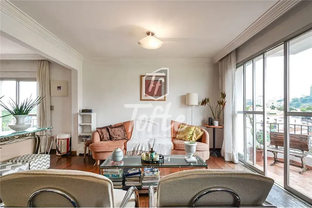 Apartamento, 3 quartos, 158 m² - Foto 1