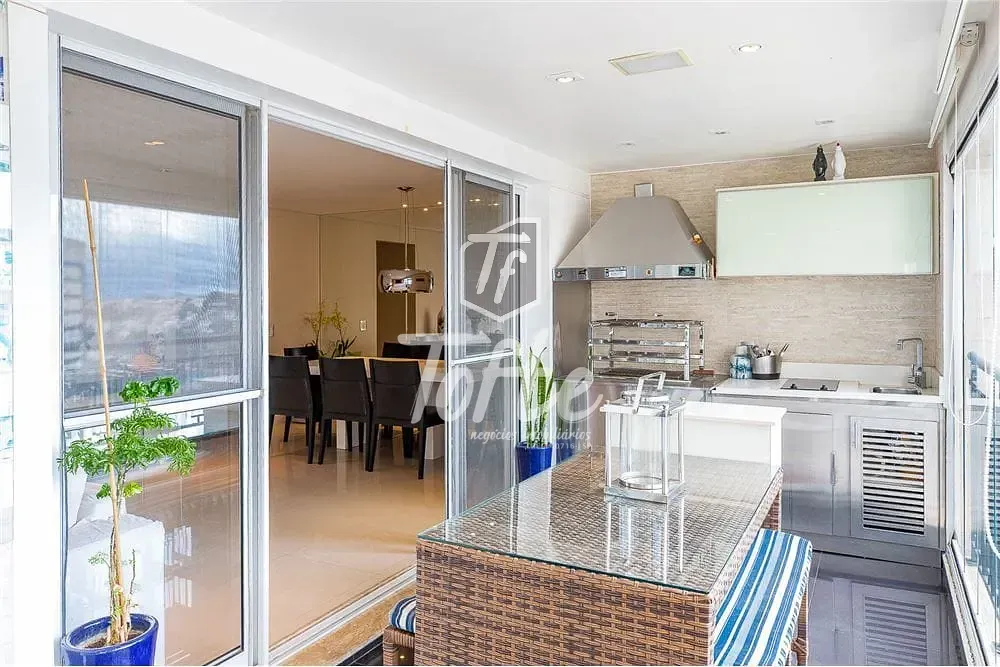 Apartamento, 3 quartos, 133 m² - Foto 1
