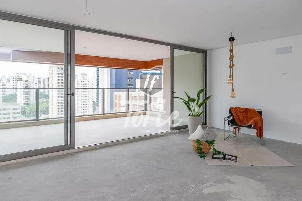 Apartamento, 4 quartos, 232 m² - Foto 1