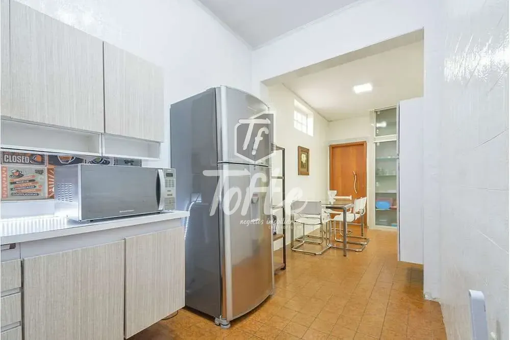 Casa, 4 quartos, 194 m² - Foto 2