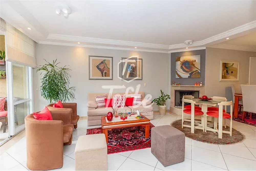Apartamento, 3 quartos, 223 m² - Foto 1