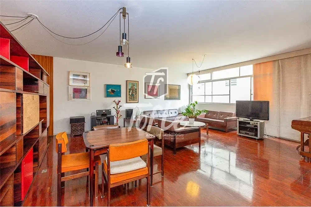 Apartamento, 3 quartos, 213 m² - Foto 1