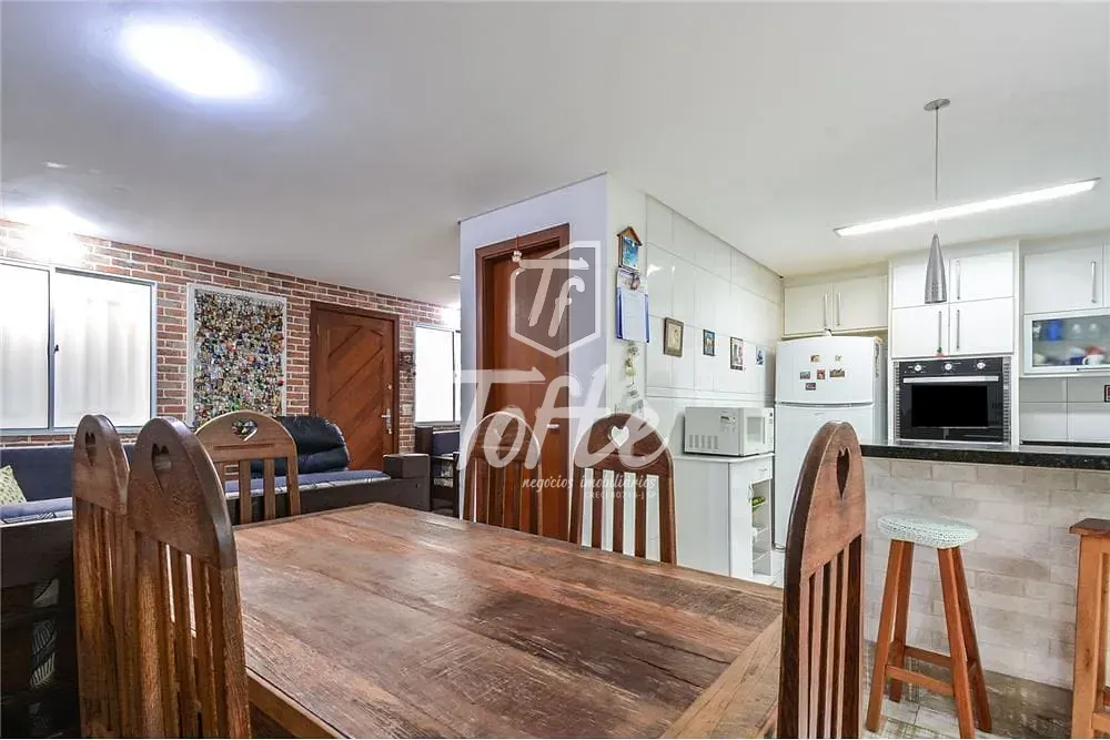 Casa, 3 quartos, 98 m² - Foto 1