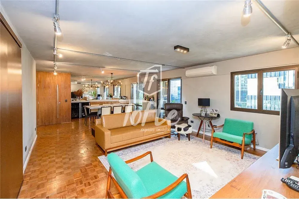 Apartamento, 3 quartos, 130 m² - Foto 1
