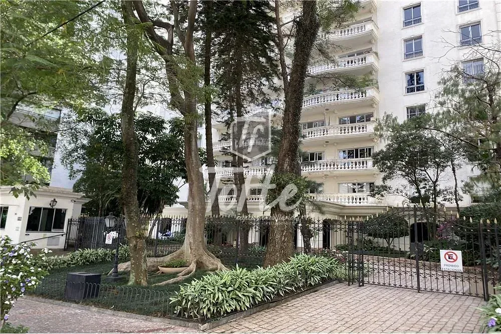 Apartamento, 4 quartos, 220 m² - Foto 1