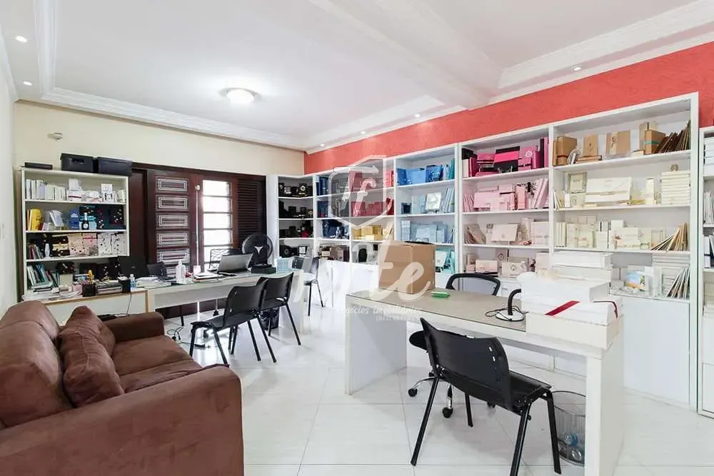 Casa, 5 quartos, 203 m² - Foto 2
