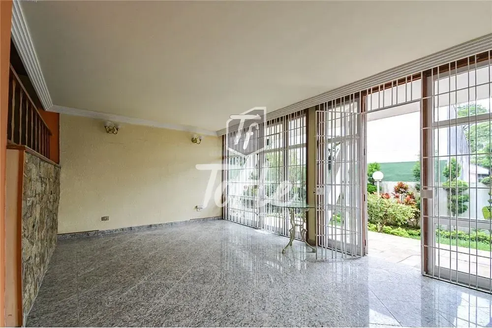 Casa, 4 quartos, 240 m² - Foto 1