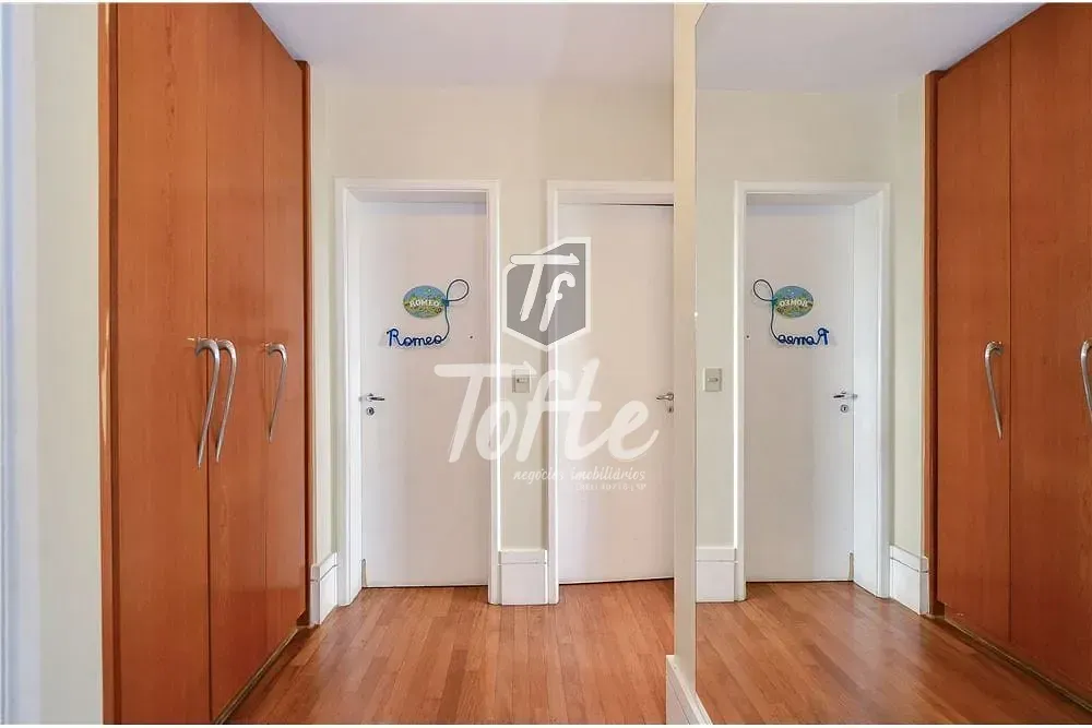 Apartamento, 4 quartos, 210 m² - Foto 2