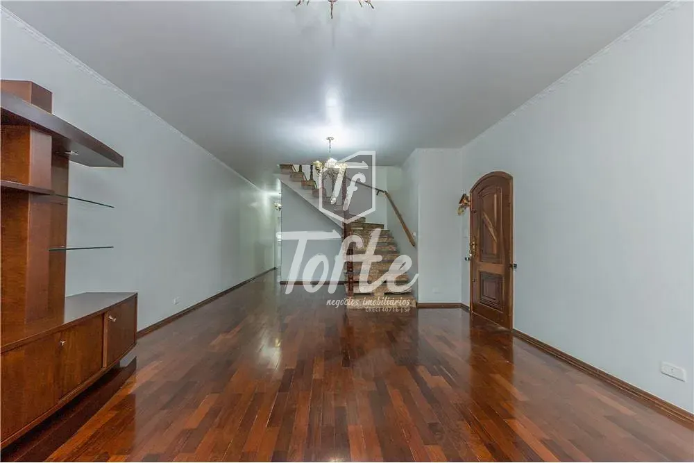 Casa, 3 quartos, 288 m² - Foto 1