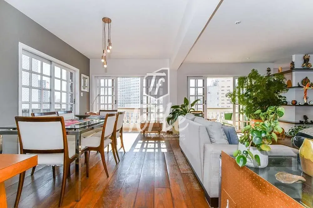 Apartamento, 4 quartos, 200 m² - Foto 1