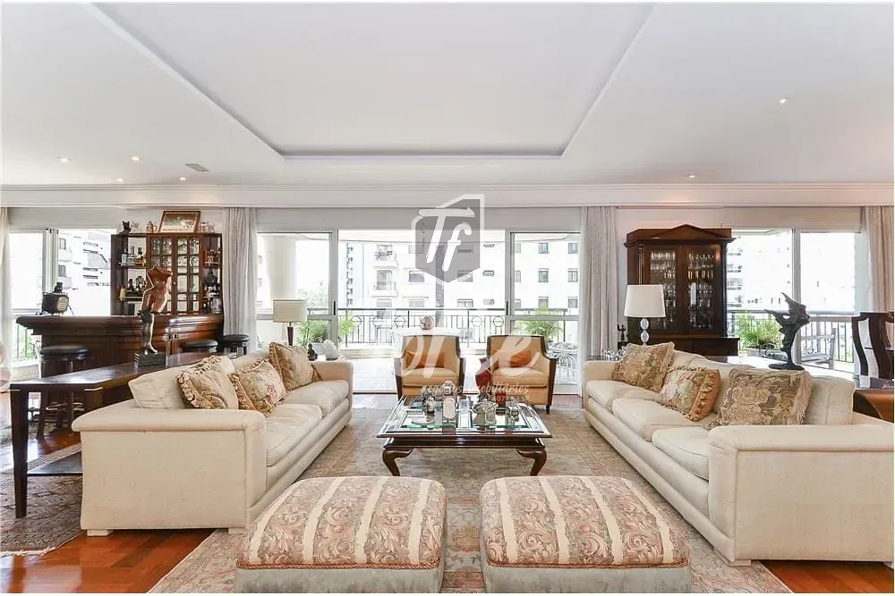Apartamento, 3 quartos, 300 m² - Foto 1