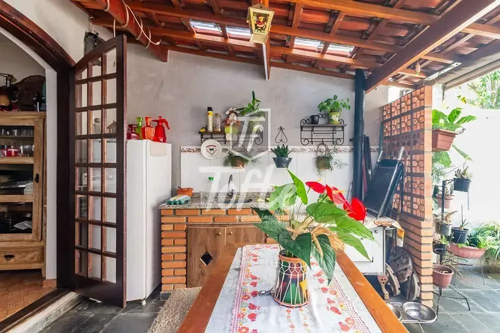 Casa, 3 quartos, 183 m² - Foto 2