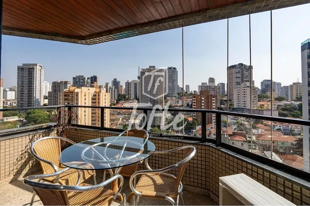 Apartamento, 4 quartos, 200 m² - Foto 1