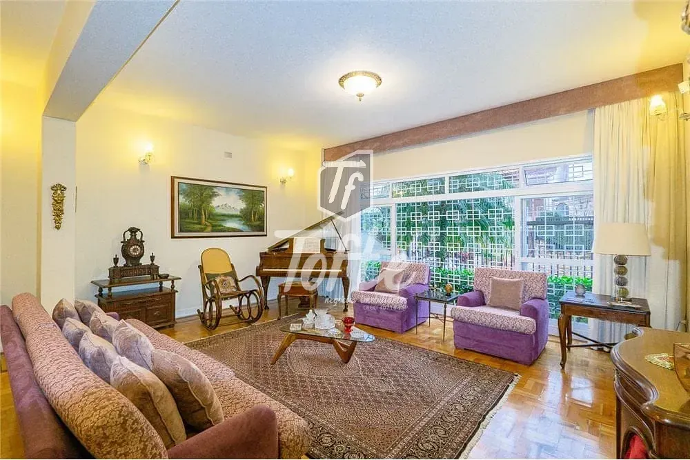 Casa, 3 quartos, 280 m² - Foto 1
