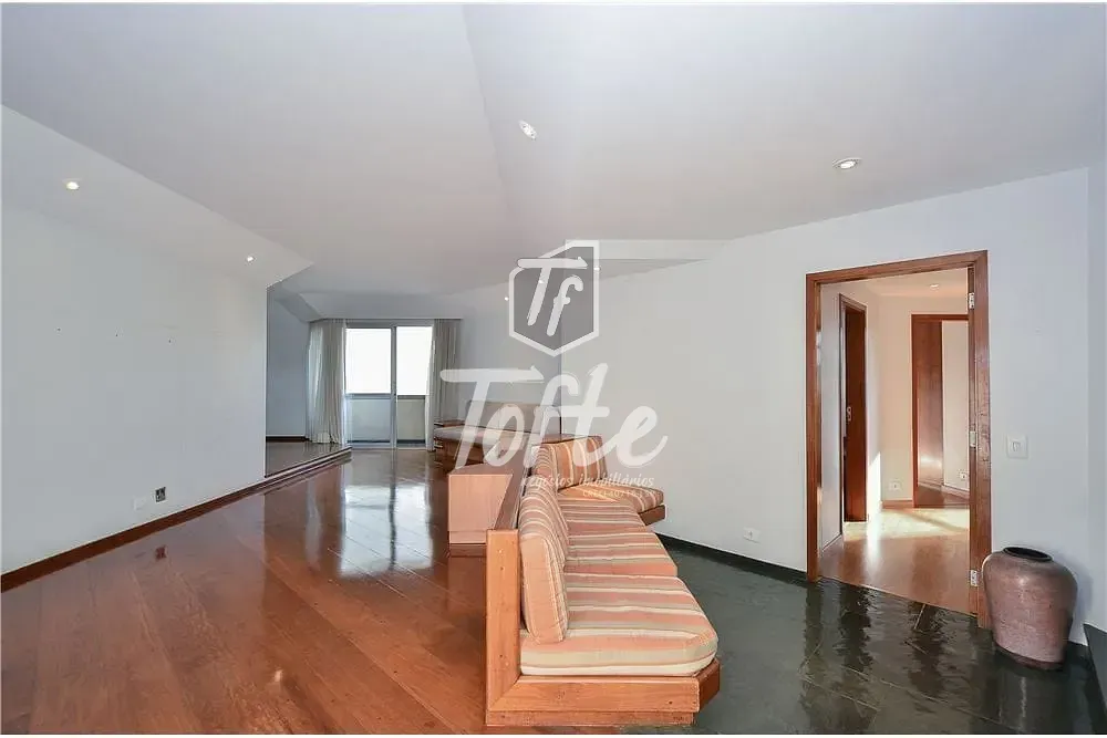 Apartamento, 3 quartos, 150 m² - Foto 2