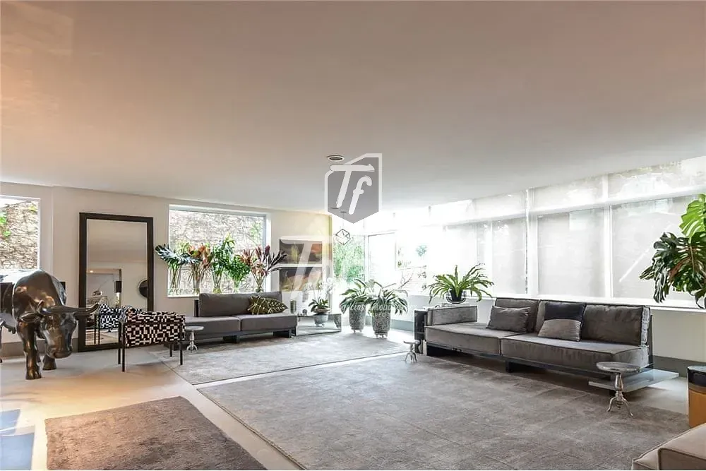 Apartamento, 1 quarto, 176 m² - Foto 1