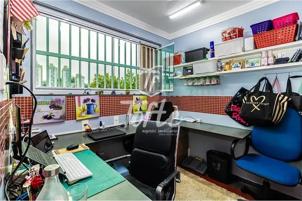 Casa, 3 quartos, 235 m² - Foto 2