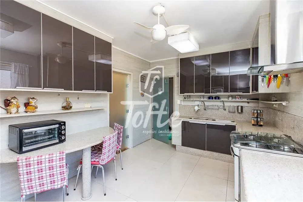 Apartamento, 3 quartos, 230 m² - Foto 3