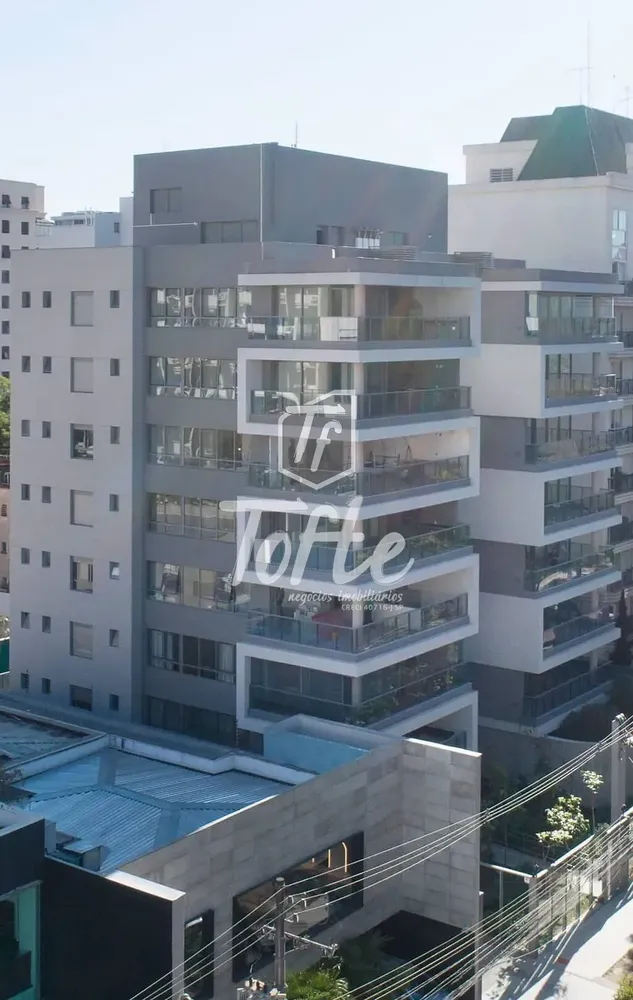 Apartamento, 3 quartos, 315 m² - Foto 1