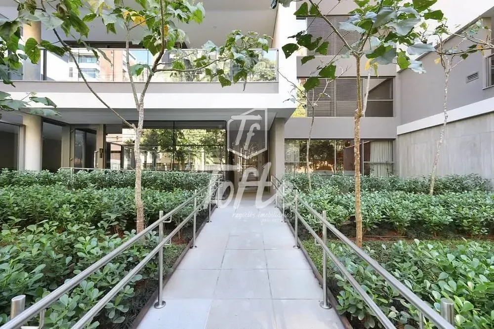 Apartamento, 3 quartos, 315 m² - Foto 2