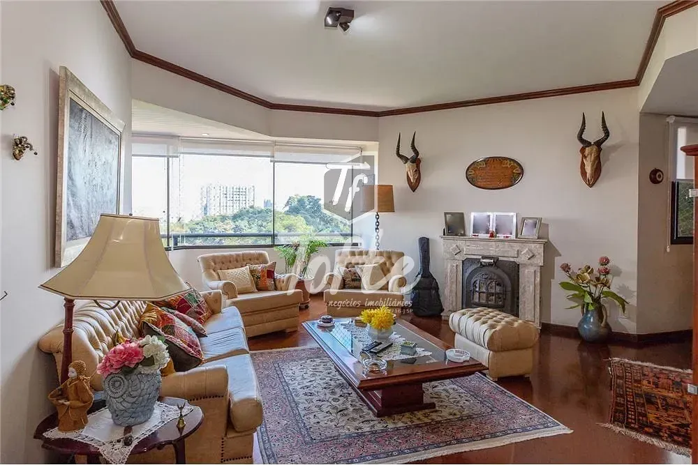 Apartamento, 3 quartos, 147 m² - Foto 1