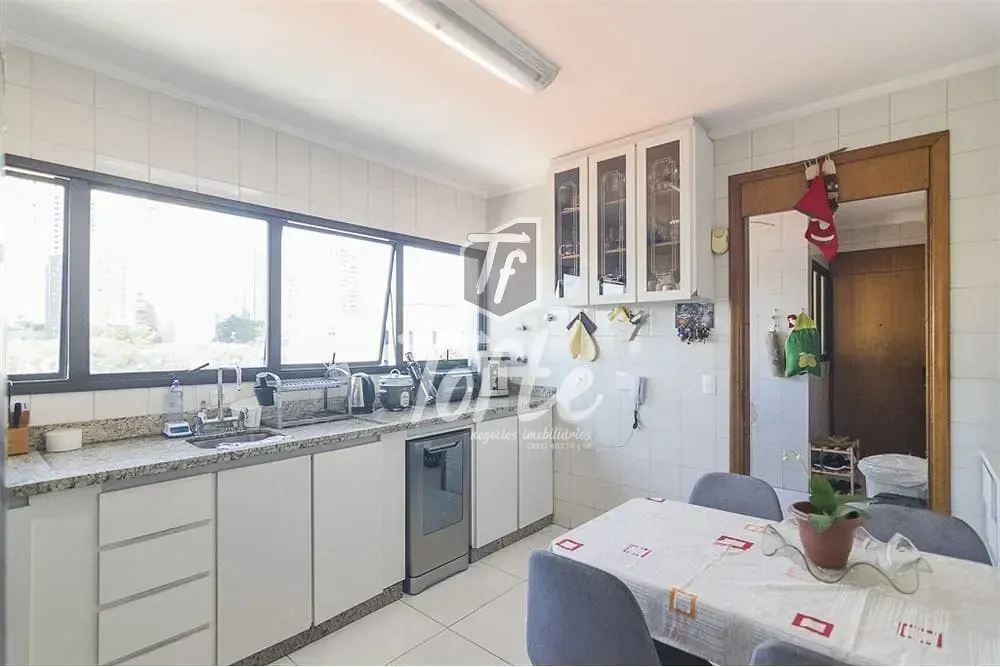 Apartamento, 3 quartos, 139 m² - Foto 4