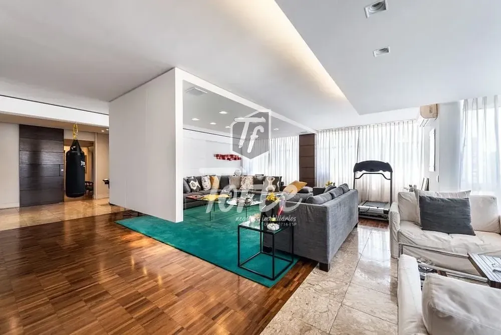 Apartamento, 3 quartos, 250 m² - Foto 1
