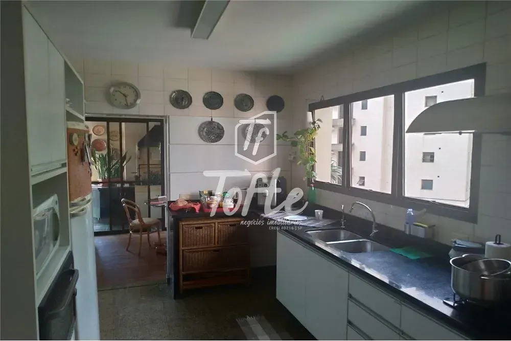 Apartamento, 4 quartos, 226 m² - Foto 2