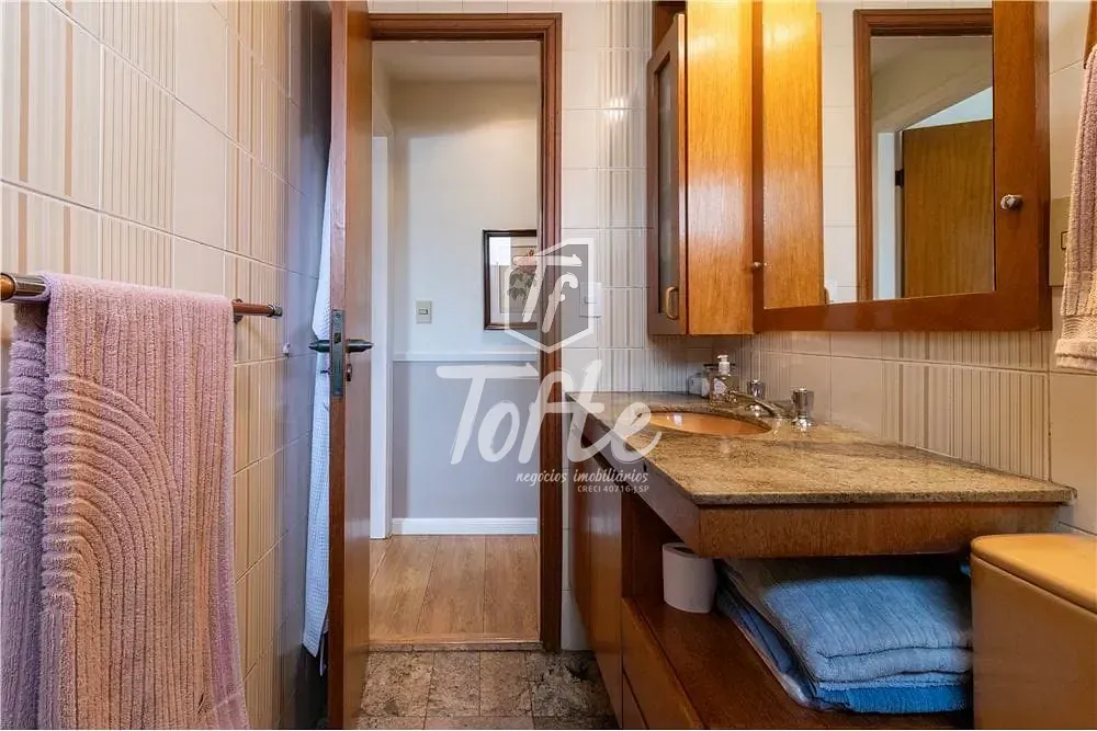 Apartamento, 3 quartos, 143 m² - Foto 2