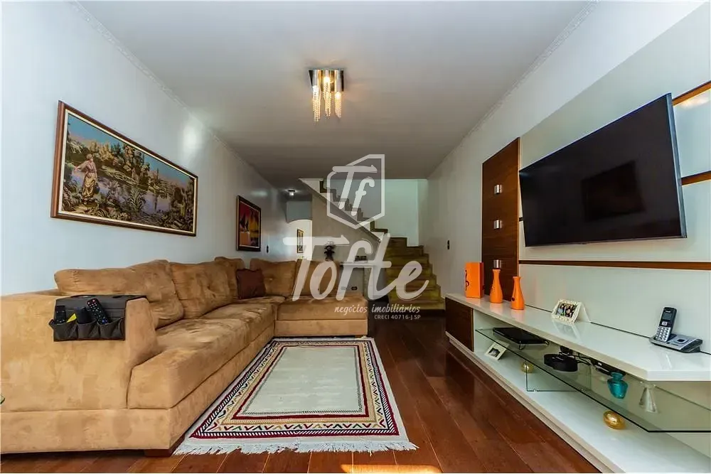 Casa, 3 quartos, 210 m² - Foto 1