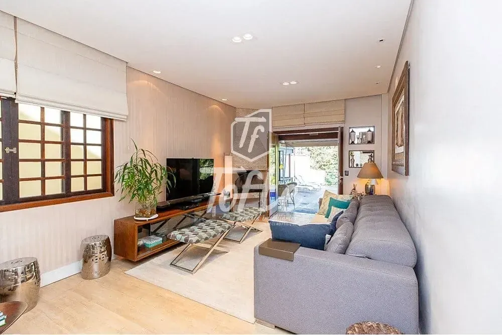 Casa, 3 quartos, 400 m² - Foto 1