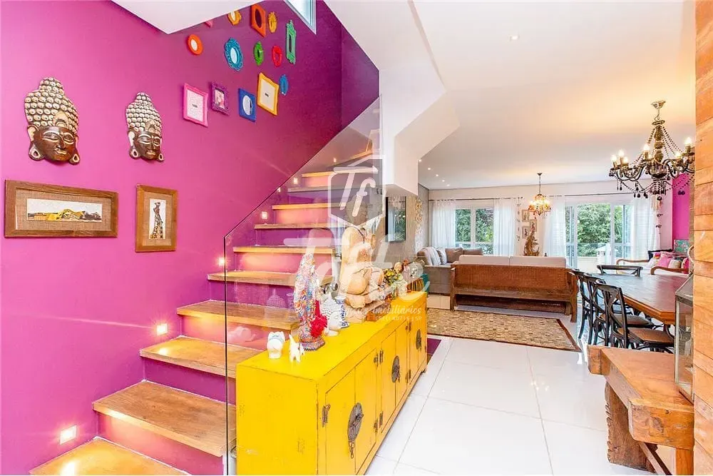 Casa, 3 quartos, 238 m² - Foto 1