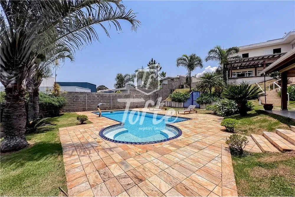 Casa, 4 quartos, 579 m² - Foto 1