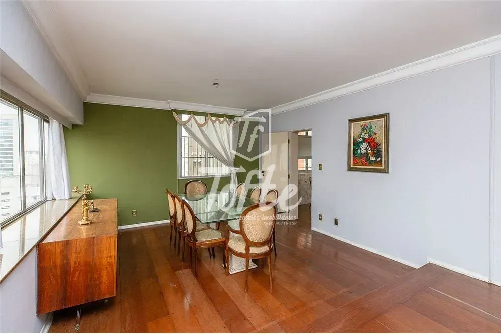 Apartamento, 3 quartos, 226 m² - Foto 2