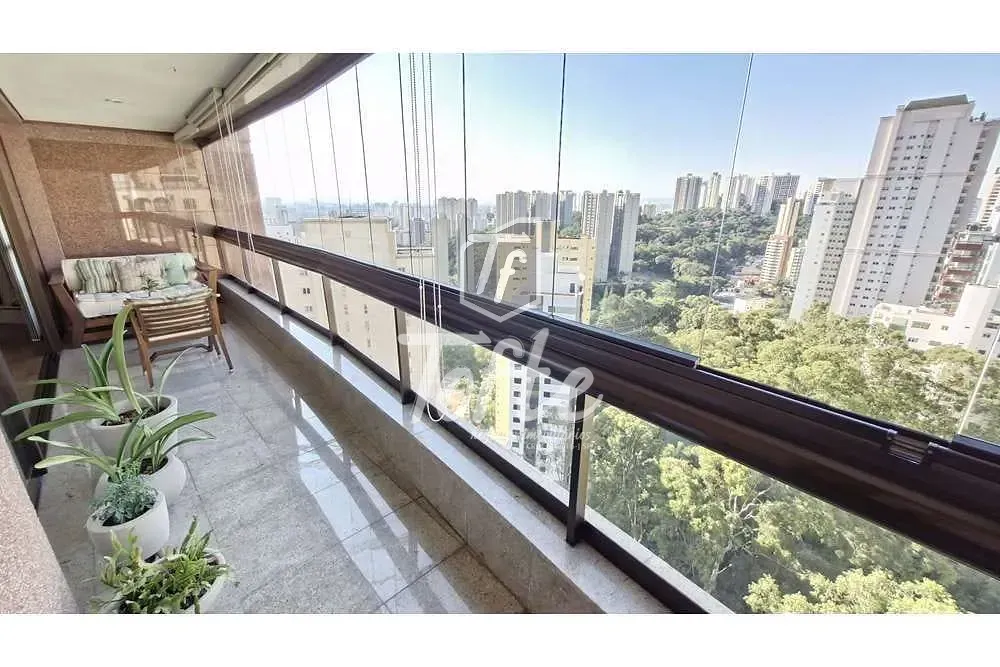 Apartamento, 4 quartos, 226 m² - Foto 1