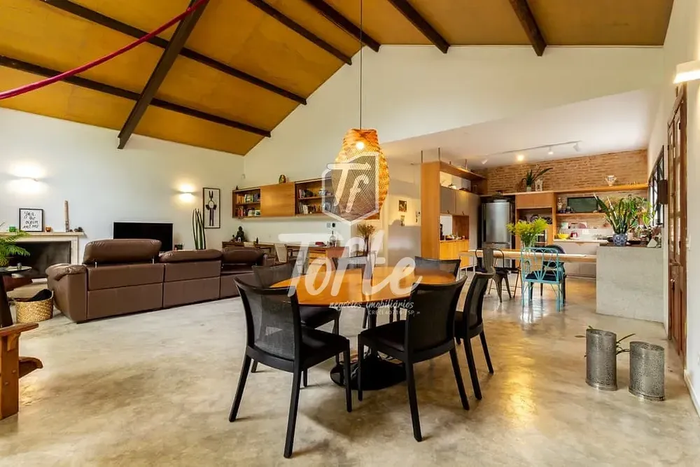 Casa, 4 quartos, 301 m² - Foto 1