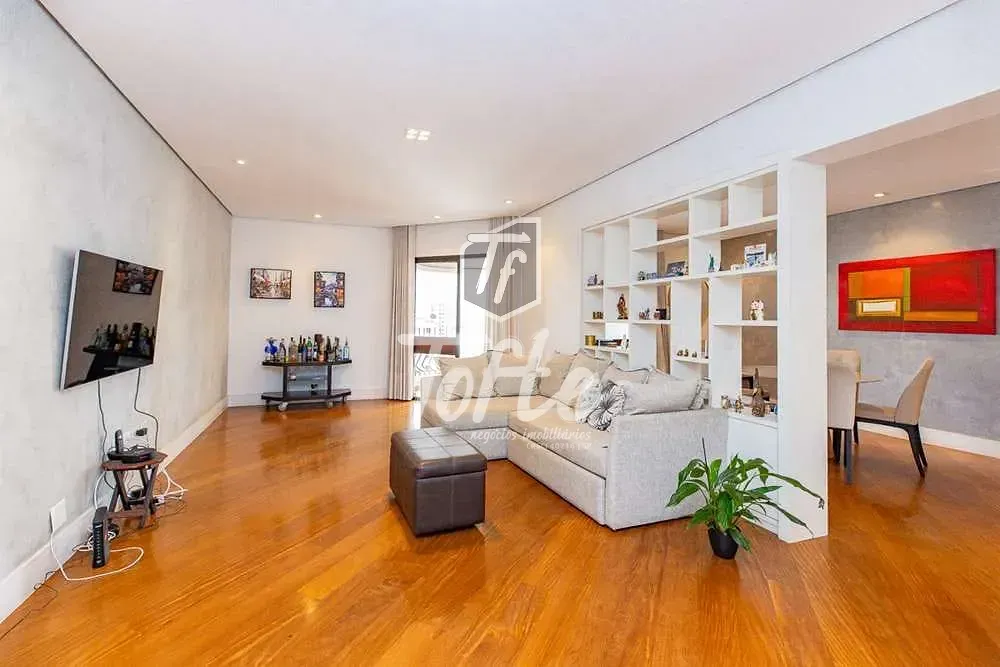 Apartamento, 3 quartos, 146 m² - Foto 1