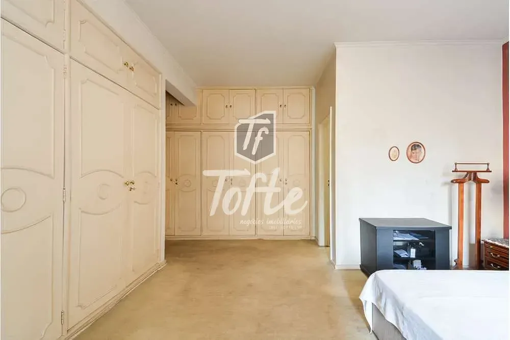 Apartamento, 3 quartos, 239 m² - Foto 2