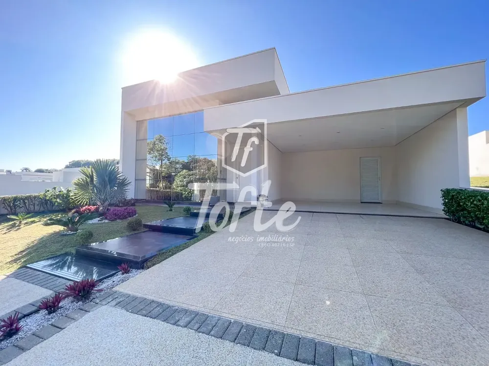 Casa, 4 quartos, 236 m² - Foto 2