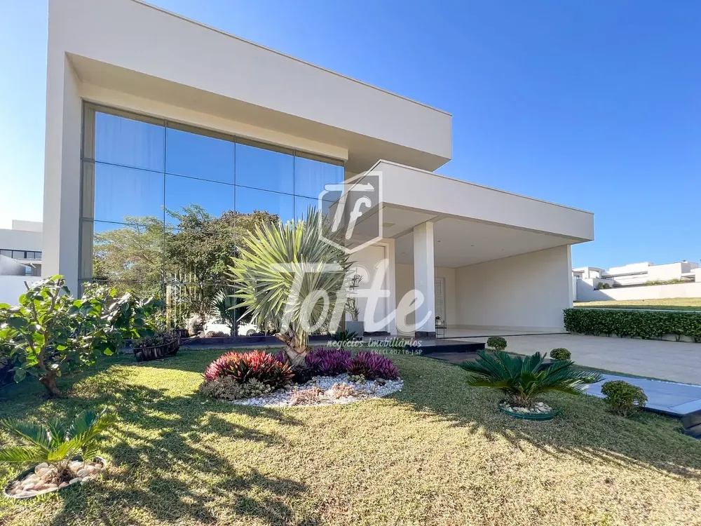 Casa, 4 quartos, 236 m² - Foto 1