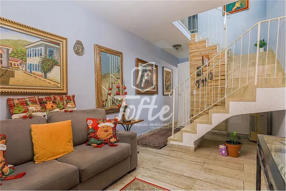 Casa, 3 quartos, 136 m² - Foto 1