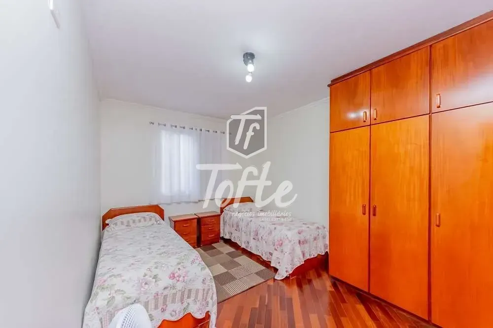 Casa, 3 quartos, 202 m² - Foto 2
