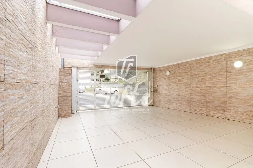 Casa, 3 quartos, 201 m² - Foto 1